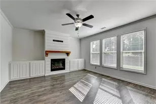 5430 Railway Ln, Flowery Branch, GA 30542 - Photo 8