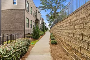 1012 Burnside Ln. NW, Atlanta, GA 30318 - Photo 8