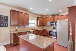 341 Chandler Bluff Ct, Grayson, GA 30017 - Photo 16