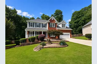 1718 Hampton Chase Circle, Lawrenceville, GA 30043 - Photo 2