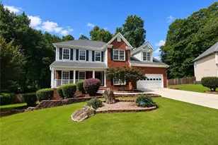 1718 Hampton Chase Cir, Lawrenceville, GA 30043 - Photo 2