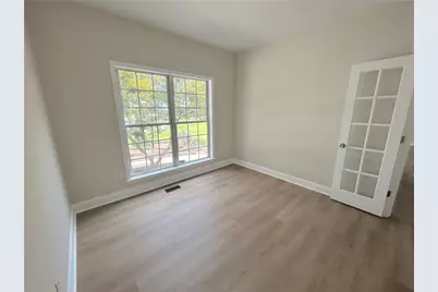1718 Hampton Chase Circle, Lawrenceville, GA 30043 - Photo 14