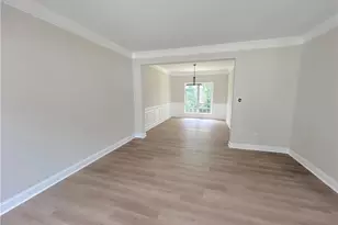 1718 Hampton Chase Cir, Lawrenceville, GA 30043 - Photo 6