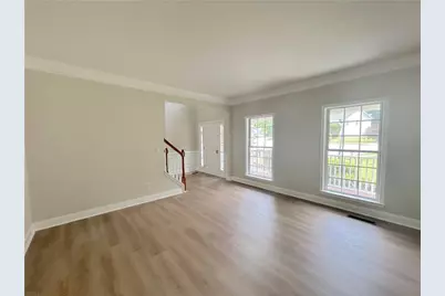 1718 Hampton Chase Circle, Lawrenceville, GA 30043 - Photo 12