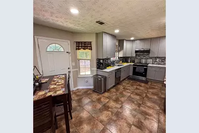 1110 Meadow Walk Avenue, Lawrenceville, GA 30044 - Photo 156