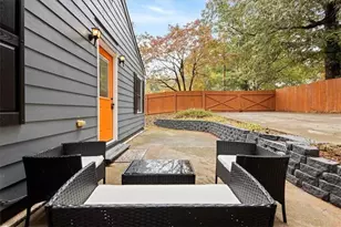 1765 Mary George Ave NW, Atlanta, GA 30318 - Photo 24