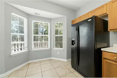 2945 Falling Water Point, Atlanta, GA 30349 - Photo 6