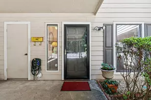 4862 Twin Lakes Trail, Atlanta, GA 30360 - Photo 10