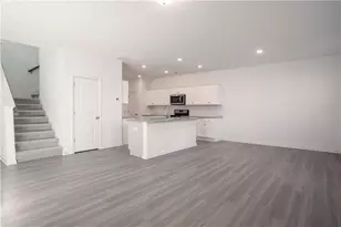5935 Osgood Pl, Cumming, GA 30028 - Photo 4