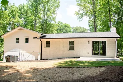 5545 Crestview Drive, Acworth, GA 30102 - Photo 10