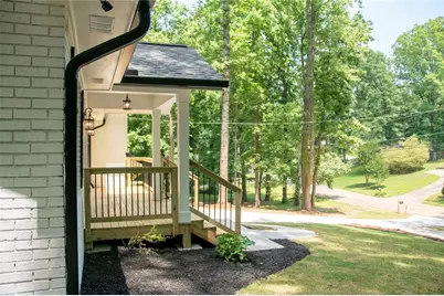 5545 Crestview Drive, Acworth, GA 30102 - Photo 4