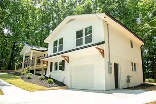 5545 Crestview Dr, Acworth, GA 30102 - Photo 2
