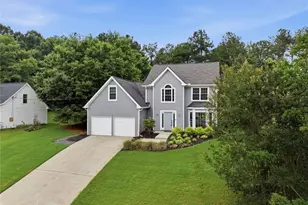 1960 Rocksram Dr, Buford, GA 30519 - Photo 2