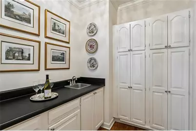 3685 Peachtree Road NE #16, Atlanta, GA 30319 - Photo 16