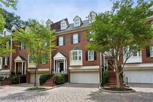 3685 Peachtree Rd NE, Atlanta, GA 30319 - Photo 2