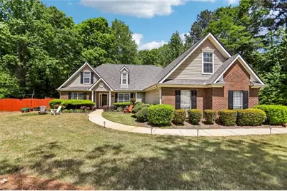 105 Stratford Circle, Stockbridge, GA 30281 - Photo 2
