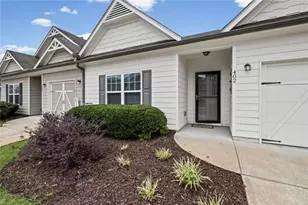 402 Rockview Dr, Canton, GA 30114 - Photo 2