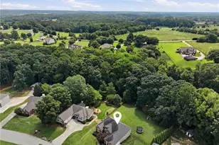 1825 Country Crest Way, Dacula, GA 30019 - Photo 2