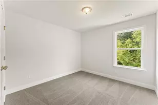 7376 Rocklin Ln, Flowery Branch, GA 30542 - Photo 14