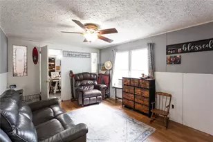 2076 Gleaton Rd NE, Conyers, GA 30013 - Photo 6
