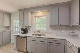 880 Virginia Ct SE, Conyers, GA 30094 - Photo 2