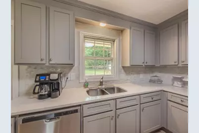 880 Virginia Court SE, Conyers, GA 30094 - Photo 4