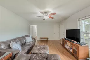 880 Virginia Ct SE, Conyers, GA 30094 - Photo 8
