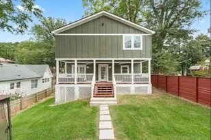 1204 Martin Luther King Junior Dr SW, Atlanta, GA 30314 - Photo 20