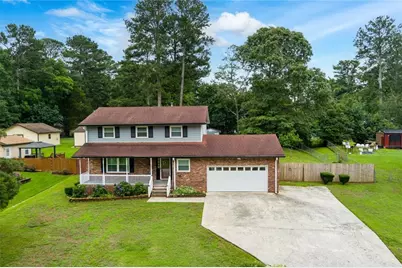 2151 Lisbon Lane, Jonesboro, GA 30236 - Photo 6
