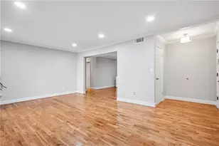 6851 Roswell Rd, Sandy Springs, GA 30328 - Photo 16