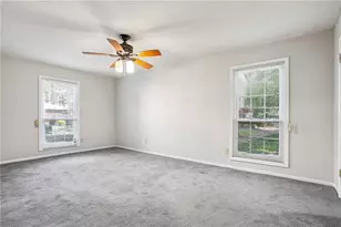 6851 Roswell Rd, Sandy Springs, GA 30328 - Photo 22