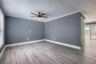 119 Forrest Ave, Fayetteville, GA 30214 - Photo 2