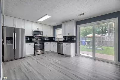 119 Forrest Avenue, Fayetteville, GA 30214 - Photo 4