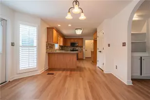 5485 Twin Oak Dr, Douglasville, GA 30135 - Photo 12
