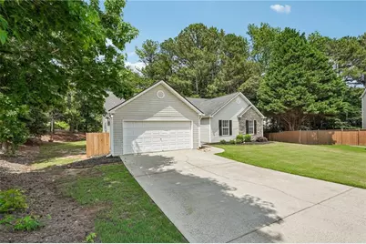 2782 Wilding Green Lane, Dacula, GA 30019 - Photo 2