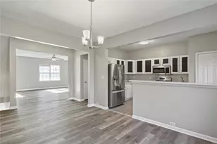 5667 Cascade Run SW, Atlanta, GA 30336 - Photo 8