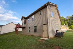 410 Red Tail Rd, Jefferson, GA 30549 - Photo 38