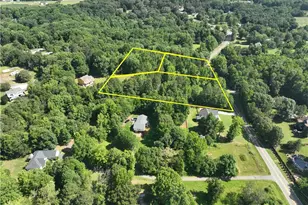 7505 Marqi Ln, Cumming, GA 30041 - Photo 2