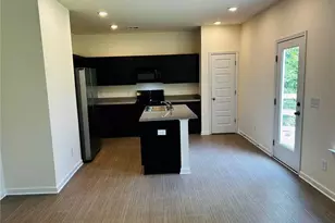 1400 Kammi St, Dalton, GA 30720 - Photo 2