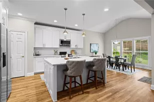 2266 Scotts Pkwy, Marietta, GA 30062 - Photo 4