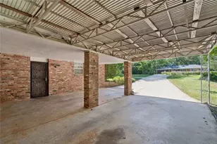 3296 Betty Cir, Decatur, GA 30032 - Photo 4