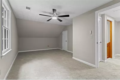 1052 Evelyn Lane SW, Lilburn, GA 30047 - Photo 24