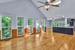 27 Planters Dr, Lilburn, GA 30047 - Photo 20