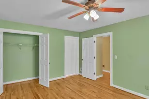 27 Planters Dr, Lilburn, GA 30047 - Photo 8