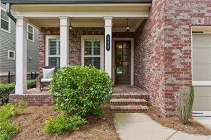 111 Spur Ln, Alpharetta, GA 30009 - Photo 4