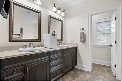 1110 University Drive NE, Atlanta, GA 30306 - Photo 22