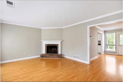 2390 Newport Landing, Alpharetta, GA 30009 - Photo 2