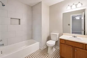 2390 Newport Landing, Alpharetta, GA 30009 - Photo 8