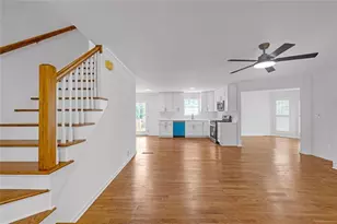 1609 Cumberland Club Rd SW, Marietta, GA 30008 - Photo 4