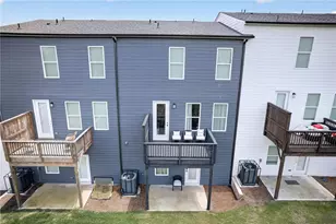 1445 Creekside Circle, Atlanta, GA 30318 - Photo 34